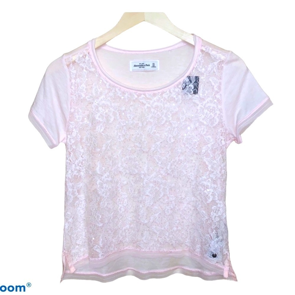 NWT Abercrombie Blush Pink Lace Short Sleeve T-shirt